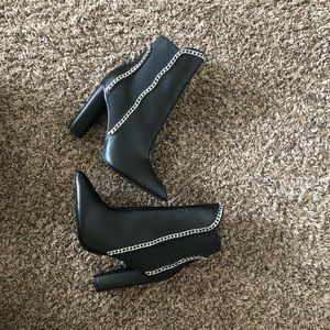 Prettylittlething heeled boots